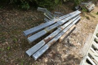 4 x 9ft 10' diagonal feed barriers and 4 x uprights - 2