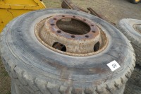4 x 11R x 22.5 wheels - 2