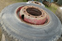 4 x 11R x 22.5 wheels - 2