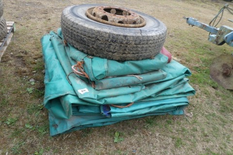 5 x tarpaulins