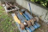 Pair of artic trailer legs