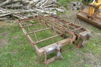 Browns flat 8 bale grab