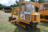 Kubota KH90 mini-digger, c/w rubber tracks, digger and trench buckets and extension arm - 3