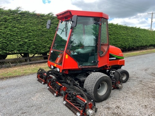 2004/5 Jacobsen LF3800 4wd 5 gang ride on mower c/w cab, 1982hrs