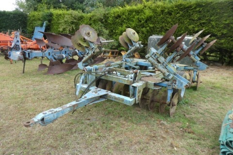 Parmiter 12ft trailed disc harrows