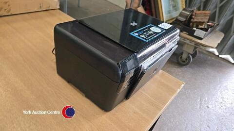 HP Photosmart Touchsmart printer / scanner / e-All-in-One