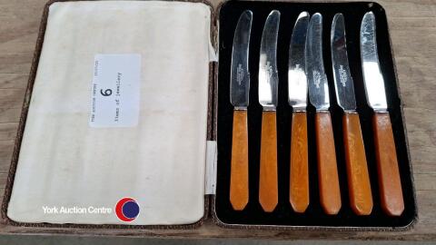 Bread and butter knives