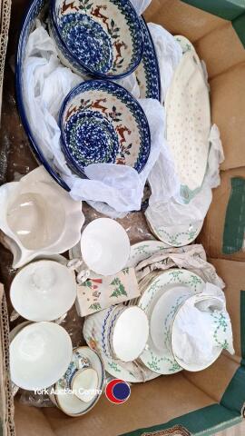 Ceramic tableware including modern Polish crockery and a vintage tea set