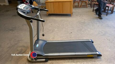 Pro Fitness treadmill, wo
