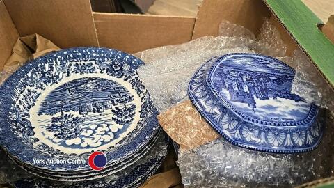 Blue and white china including Malingware ginger jar