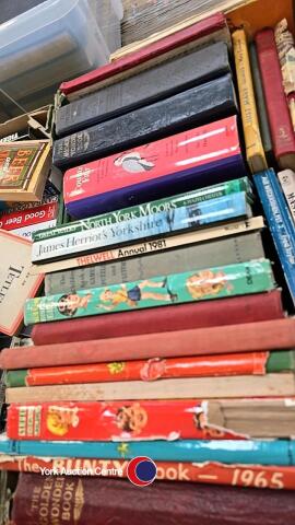 Box of assorted books including children's annuals and general interest