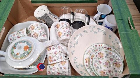 Box of crockery including Minton Haddon Hall and Wedgewood Eden
