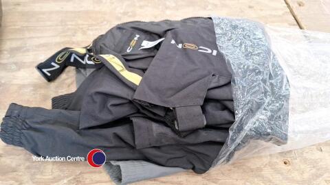 Outdoor wear for fishing or other outdoor activities