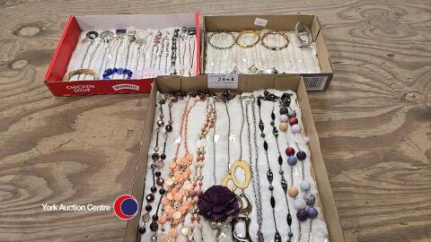 3 x trays of jewellery
