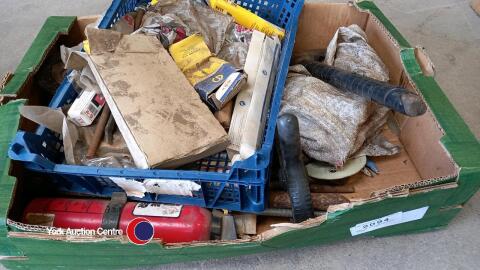 Box of miscellaneous items