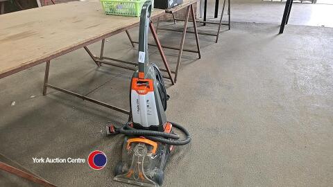 Vax Rapide Ultra carpet shampooer