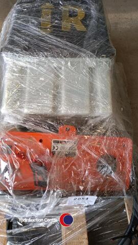 D'hollandia hydraulic controller, pump, hoses pack & associated to suit tailgate 1.5T-3T rated approx