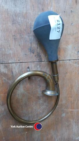 Antique car horn