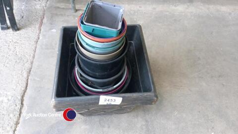 Large quantity of plant pots