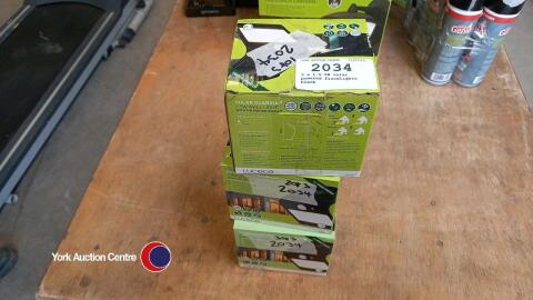 3 x 1.5 2W solar powered floodlights, black