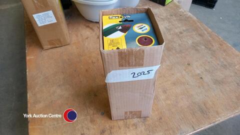 2 x packs of Flexovit hook and loop delta 94mm sanding sheets