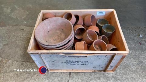 Tray of pigeon nest saucers
