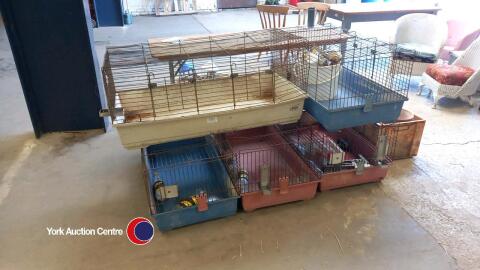5 x rabbit cages
