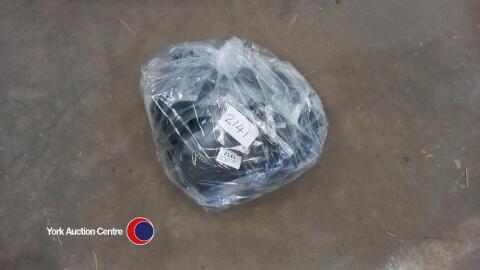 50 bags of 100 cable ties, total of 5000 cable ties