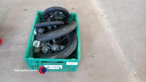 Quantity of wheels and castors