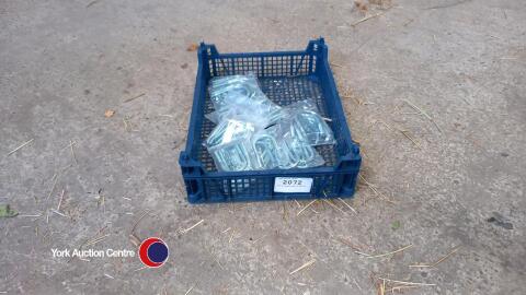 30 x assorted U bolts
