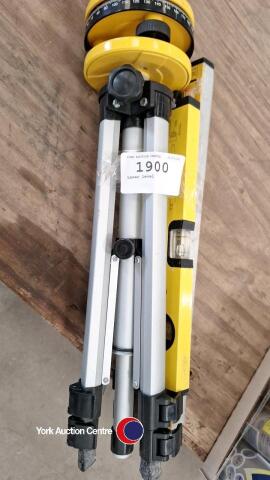 Laser level