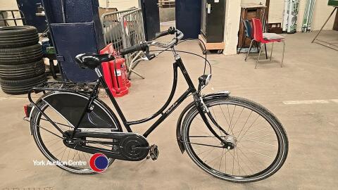 Duchess ladies bicycle (Bike did not in a previous sale. Is held on site with yourselves).