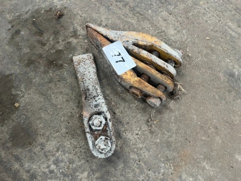 3 x digger teeth