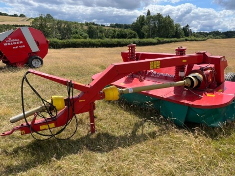 Kverneland TA337 trailed mower conditioner