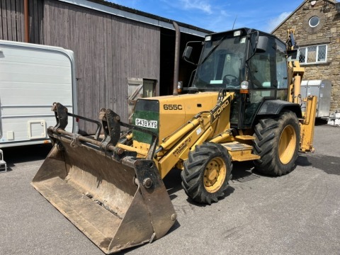 Ford 655C digger, 4021hrs, G439KYG, c/w buckets