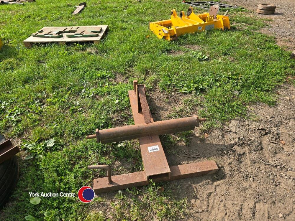 2 point linkage stockcar lifter | York Machinery Sale August Unsolds ...