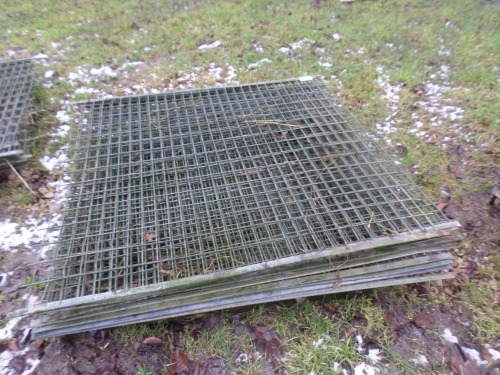 10 x galvanised wire mesh 58"x55" 5mm thick wire