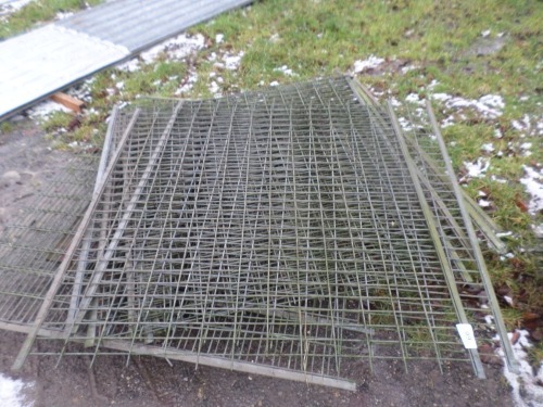 10 x galvanised wire mesh 58"x55" 5mm thick wire