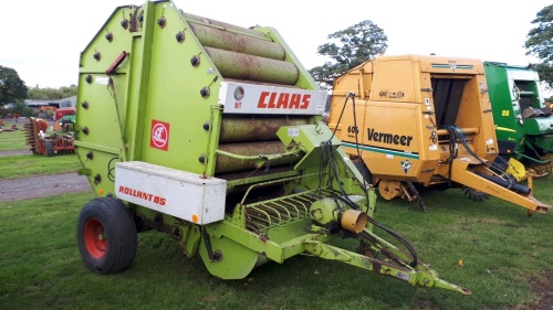 Claas Rollant 85 round baler